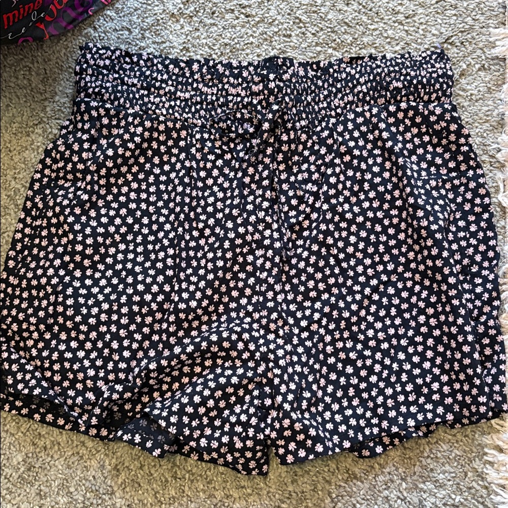 So High Rise Short Size M